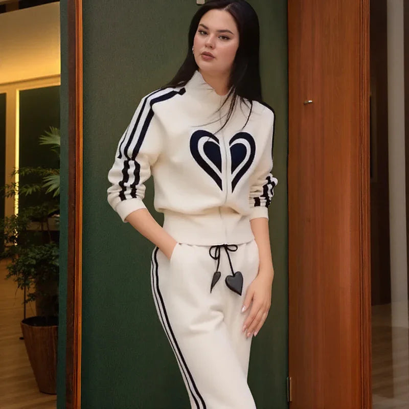 Conjunto de Moletom Doce Ritmo™ com Cadarço Decorativo e Toque Esportivo / Conforto que Acompanha o Seu Movimento!