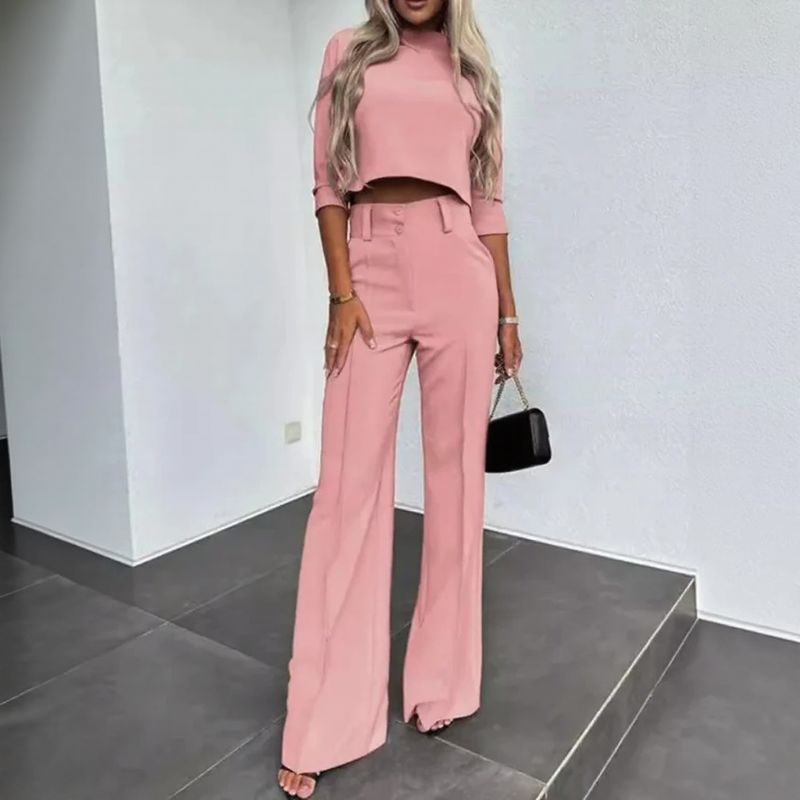 Conjunto Nina™ em Viscose Leve com Cropped Gola Alta