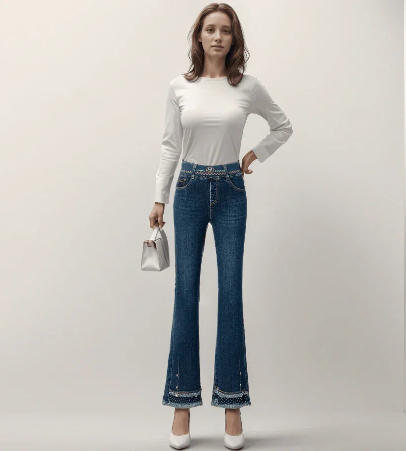 Calça Jeans Folks™ Moda Country / Com Cintura Elástica e Acabamento Charmoso! - ModernLar