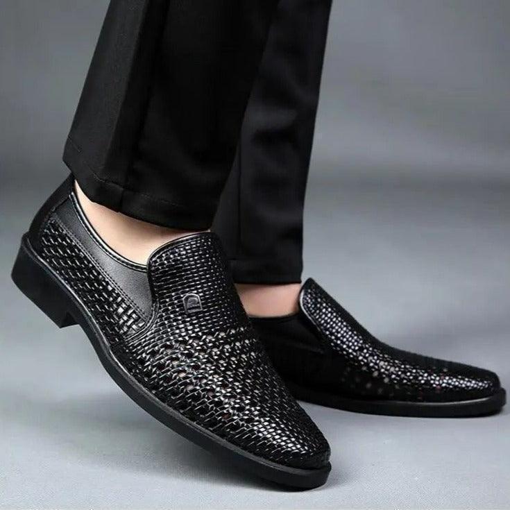Sapato OldMoney™ em Couro Texturizado Estilo Pele de Cobra / Feito para homens que não temem o sucesso! - ModernLar