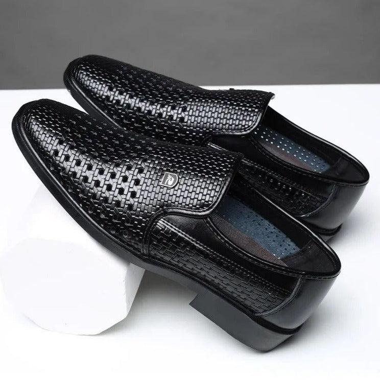 Sapato OldMoney™ em Couro Texturizado Estilo Pele de Cobra / Feito para homens que não temem o sucesso! - ModernLar
