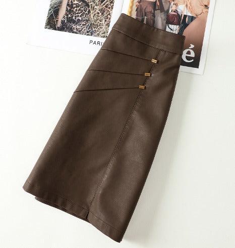 Saia BritneyBelle™ em Couro Sustentável / A peça que combina a atitude icônica com a sofisticação contemporânea que você adora! - ModernLar