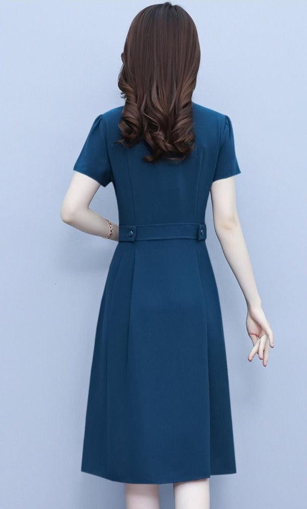 Vestido Polo Pegasus™ com Cintura Ajustável / Elegância que Flui com Caimento Perfeito e um Toque de Classe da Gola Polo. - ModernLar