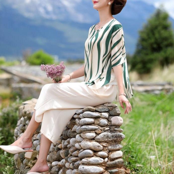 Conjunto Mykonos™ com Blusa Super Soltinha de Estampas Abstratas + Calça Pantalona / Sofisticação e Frescor Inspirados na Moda Grega! - ModernLar