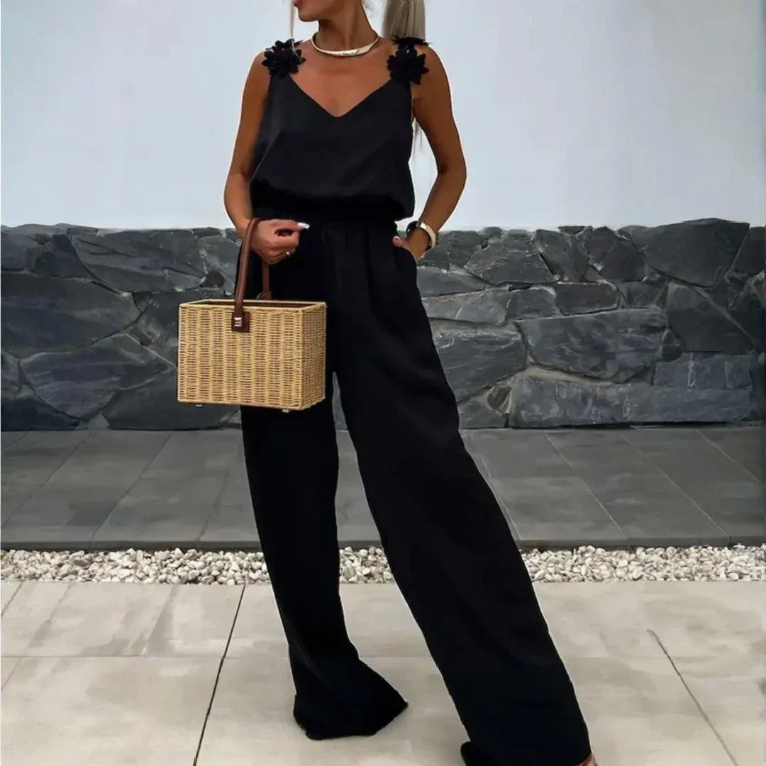 Macacão Laila™ em Popelina Acetinada com Caimento Elegante / Conforto e Brilho para a Mulher Autêntica!