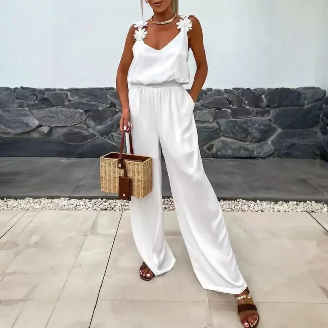 Macacão Laila™ em Popelina Acetinada com Caimento Elegante / Conforto e Brilho para a Mulher Autêntica!