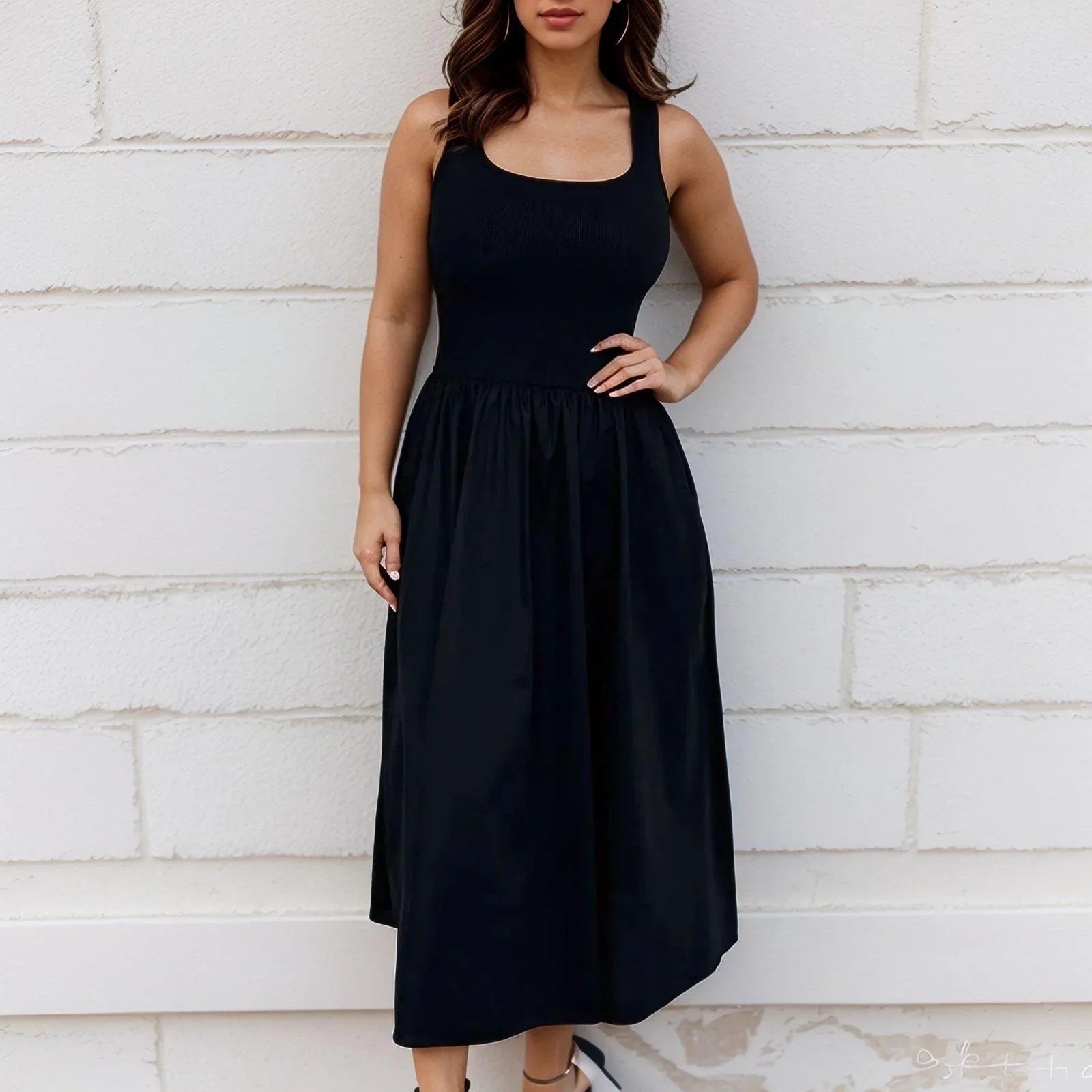 Vestido Judith™ em Popelina e Malha Viscoelástica / Elegância que Se Molda ao Seu Corpo!