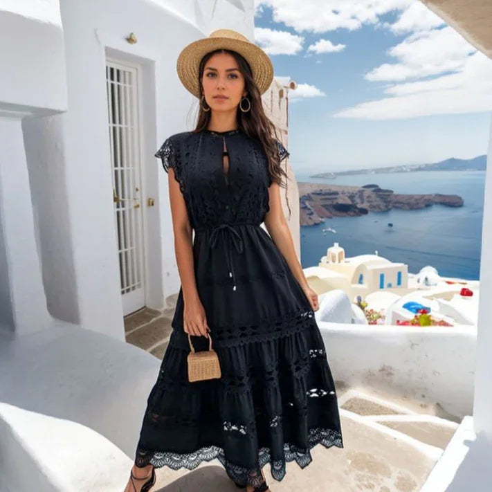 Vestido Bleu™ em Renda Delicada com Camadas Vazadas / Sofisticação e Romance Para Momentos Inesquecíveis!