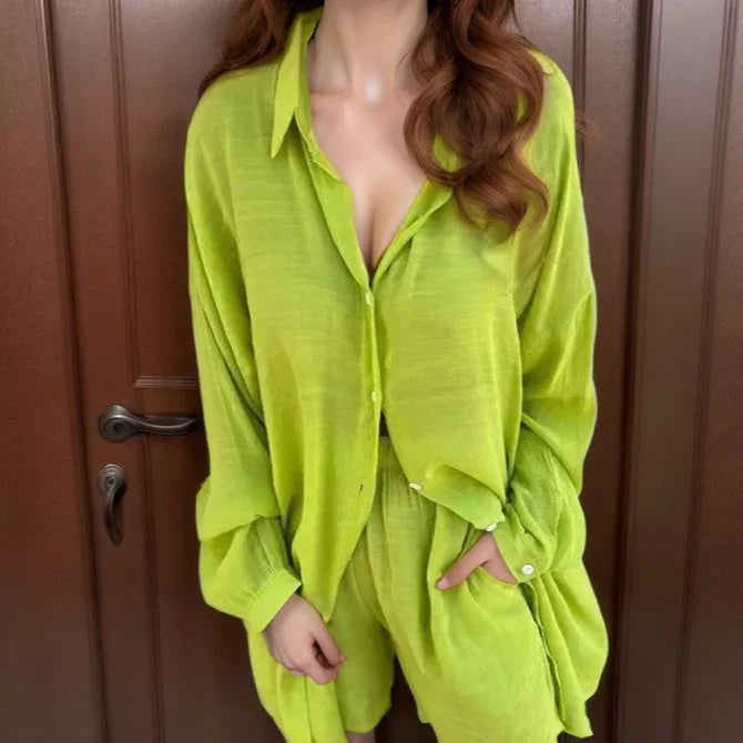 Conjunto Paloma™ em Malha de Algodão com Camisa Oversized e Shorts Soltinho / Leveza e Sofisticação para Todas as Ocasiões!