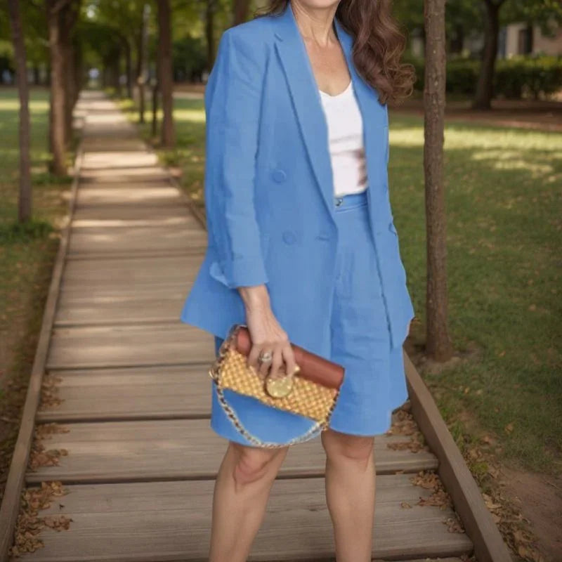 Conjunto Sra. Beatrice™ em Alfaiataria com Blazer Alongado e Shorts / Para a Mulher que Inspira Elegância, Respeito e Autenticidade!