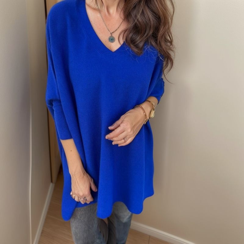 Suéter Sophia™ em Tricô com Modelagem Solta e Decote V / Estilo Descomplicado para Todos os Momentos!