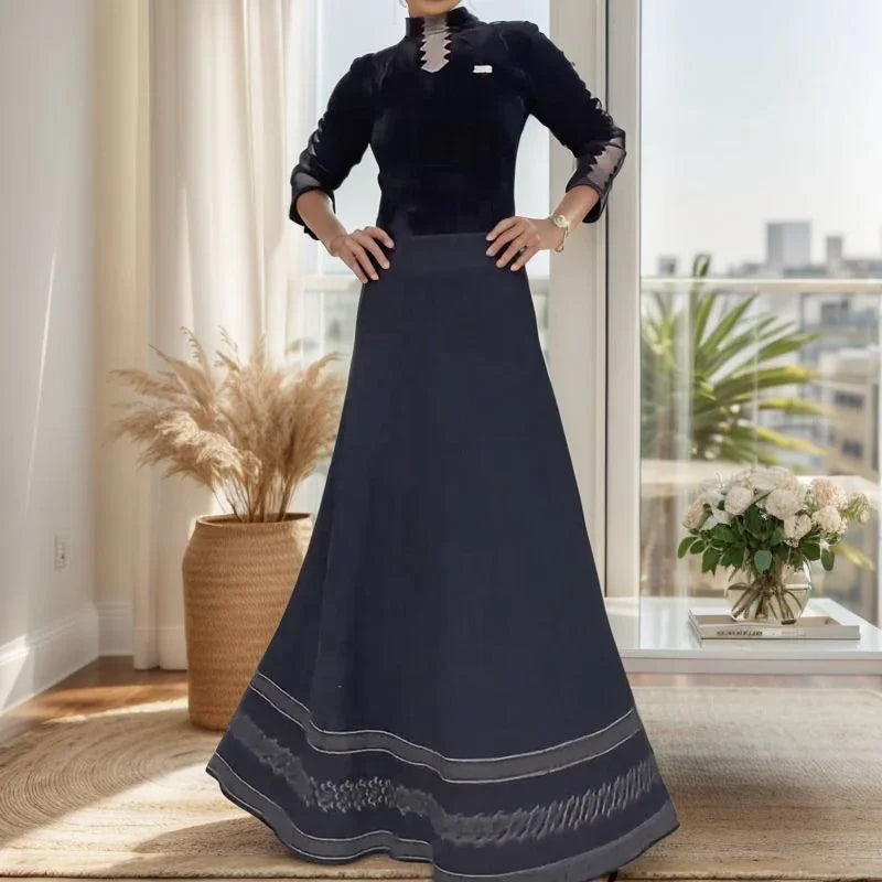 Saia Gutierez™ com Corte Plissado / Elegância Clássica para Momentos de Estilo e Conforto!