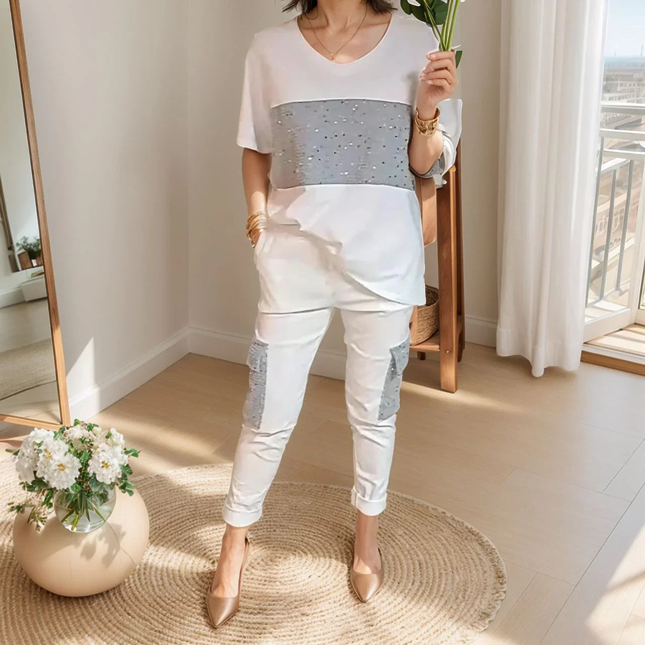 Conjunto Evelize™ em Popelina Leve com Aplicações de Brilho / Estilo Moderno com Toque de Glamour!