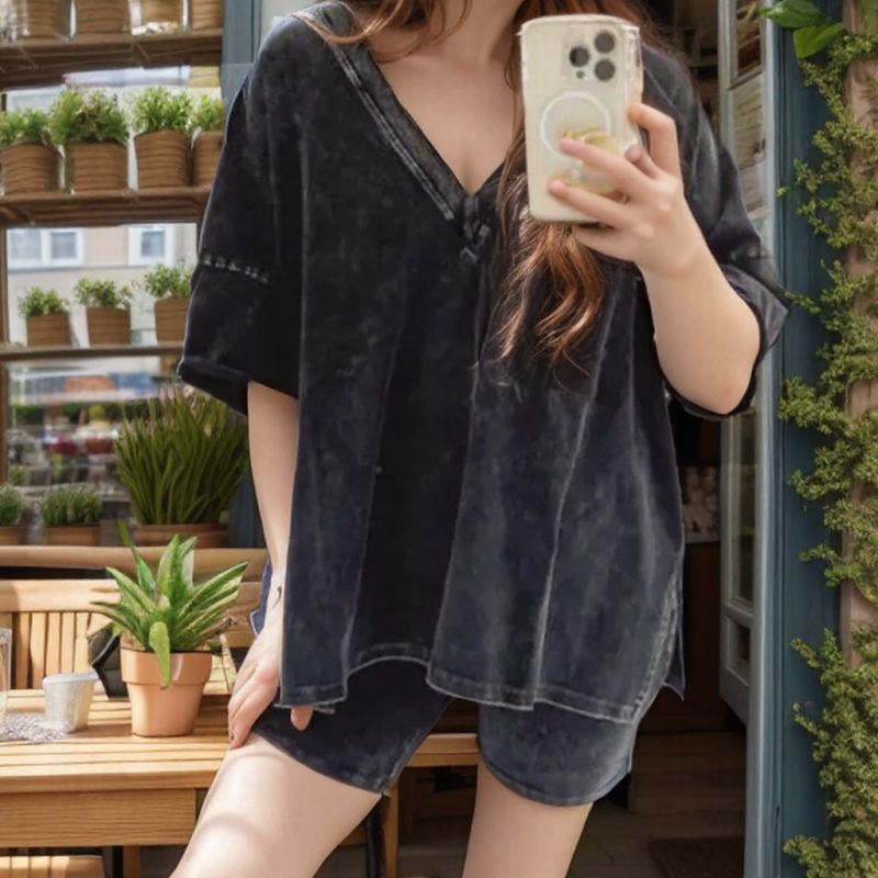 Conjunto Descolada™ com Visual Lavado e Silhueta Urbana / O Look que Vai da Academia ao Café com as Amigas!