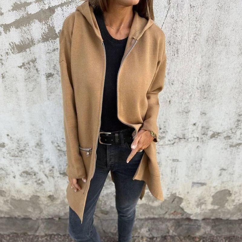 Casaco Isadora Valmont™ em Suede Macio com Zíper Elegante / Leveza, Charme e Versatilidade em Cada Movimento!