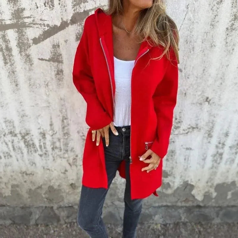 Casaco Isadora Valmont™ em Suede Macio com Zíper Elegante / Leveza, Charme e Versatilidade em Cada Movimento!