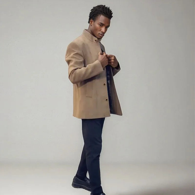 Casaco Vittorio Saville™ com Gola Alta e Estrutura de Alfaiataria / Imponência e Estilo Refinado em Todos os Detalhes!