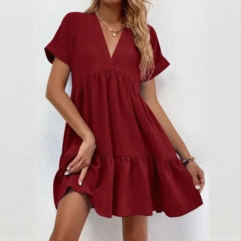 Vestido Viviê™ em Viscose Leve com Babado Amplo e Gola V / Delicadeza Atemporal com Caimento Livre e Sofisticado!
