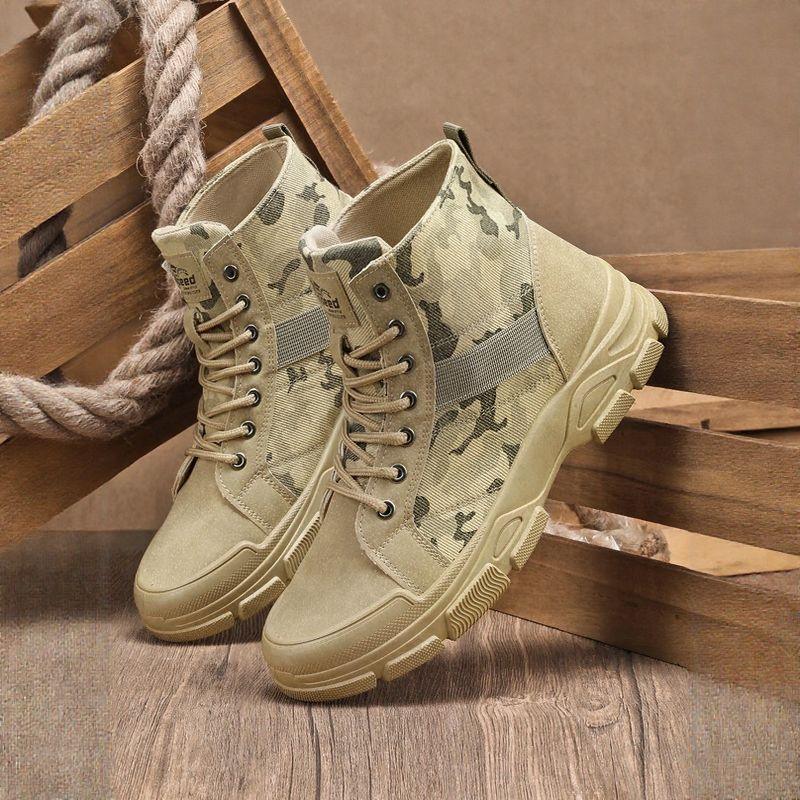 Coturno AmericanPatriot™ com Estampa Militar e Solado Antiderrapante / Para Homens que Valorizam Liberdade, Força e Tradição!