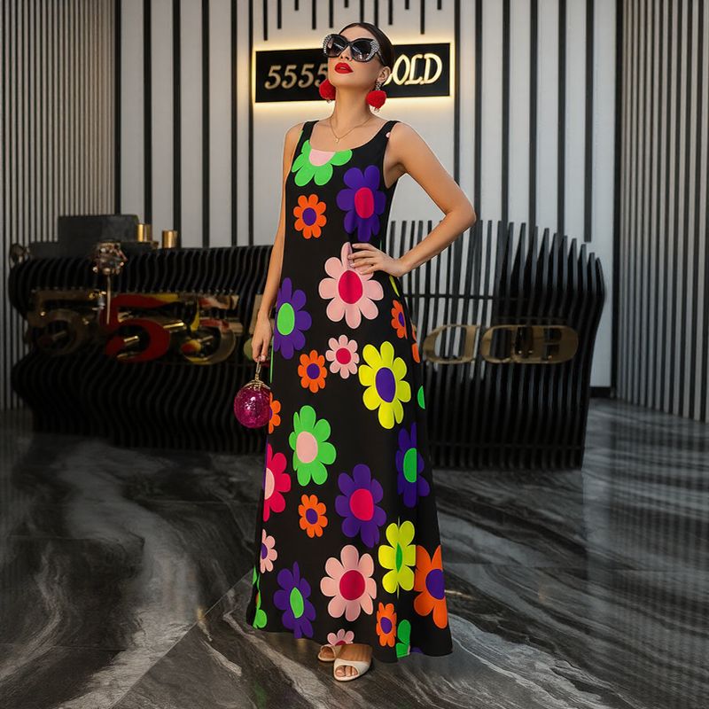 Vestido Flora™ com Estampa Floral Vibrante / Para Mulheres que Exalam Energia e Charme!