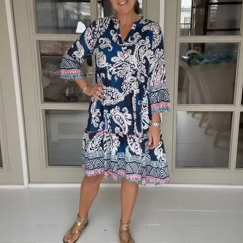 Vestido Glenda™ em Viscose Acetinada com Estampa Boho / O Encanto da Liberdade com Sofisticação!