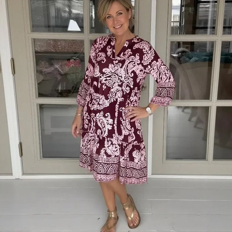 Vestido Glenda™ em Viscose Acetinada com Estampa Boho / O Encanto da Liberdade com Sofisticação!