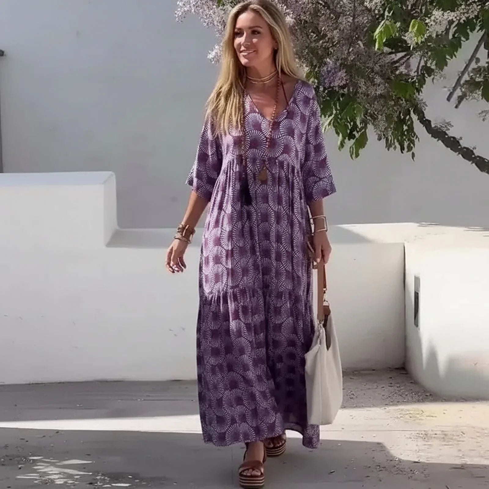 Vestido Maresa Palma™ com Estampa Boho Chique em Roxo / Leveza e Personalidade em Cada Passo!
