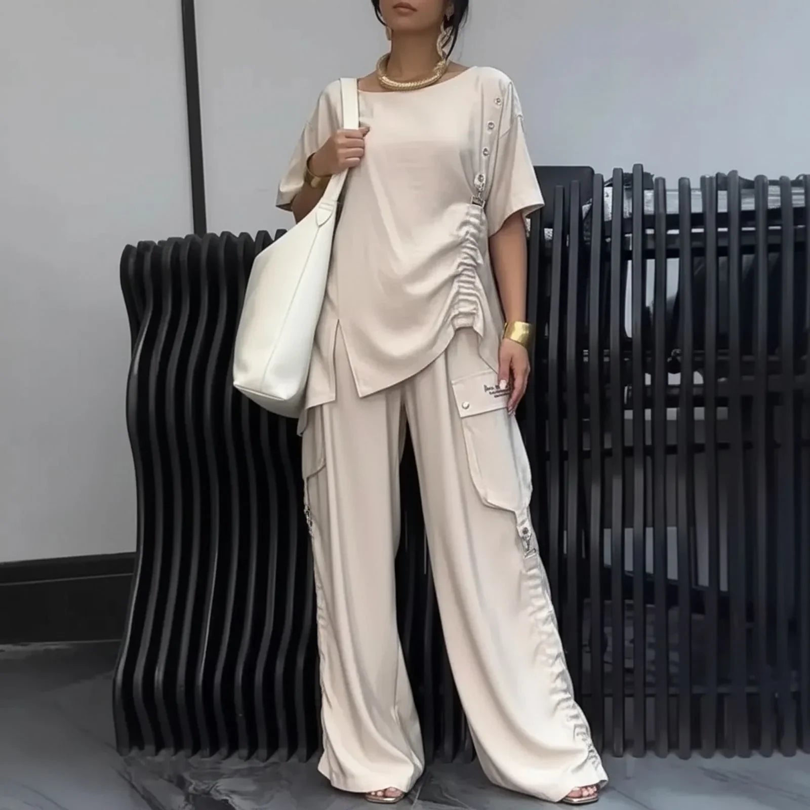 Conjunto Nomad Chic™ 2 Peças com Design Assimétrico e Silhueta Fluida / Elegância Moderna para a Rotina Dinâmica!