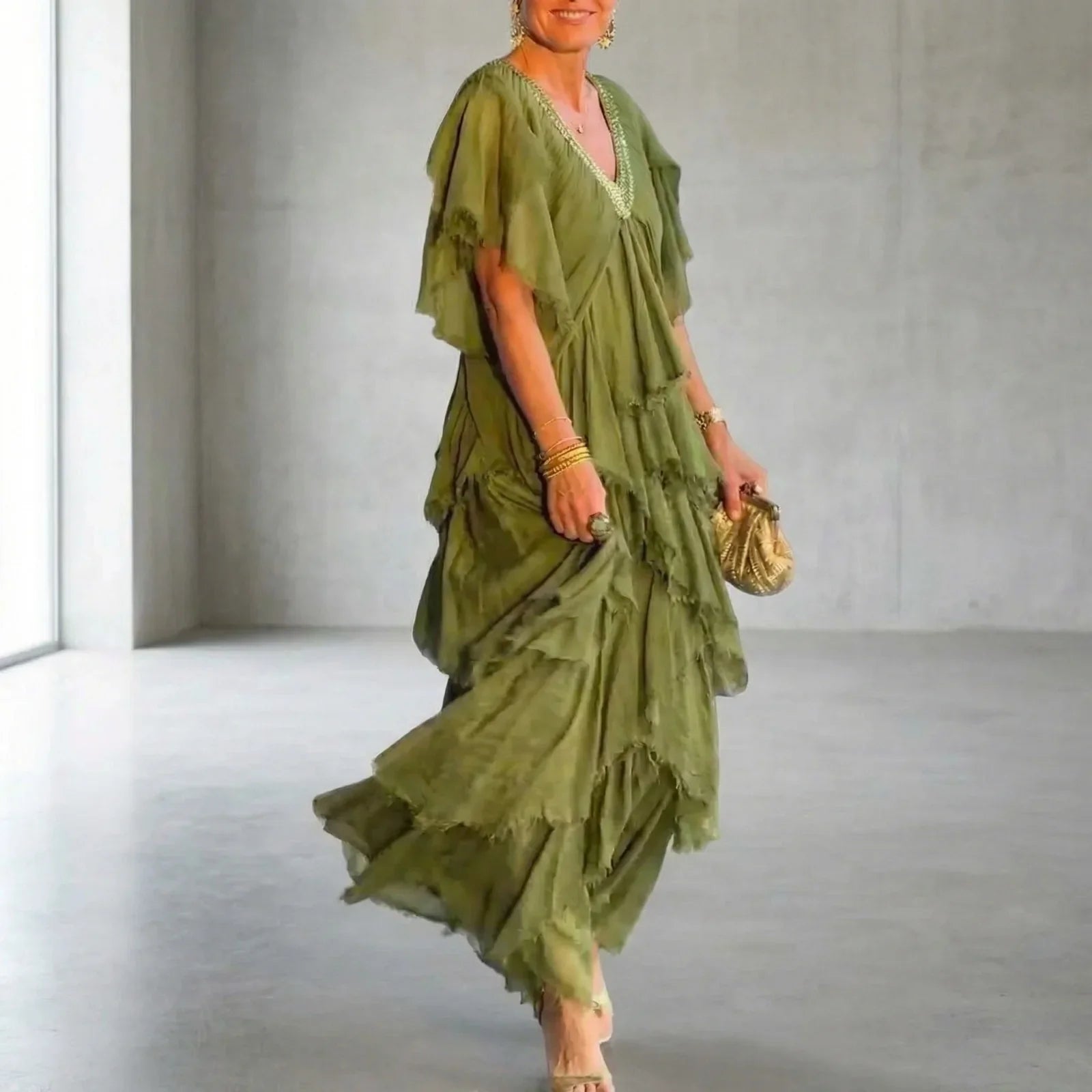 Vestido Fluído Chic Bella™ Em Camadas / A Combinação Perfeita de Conforto e Estilo para Todas as Estações!