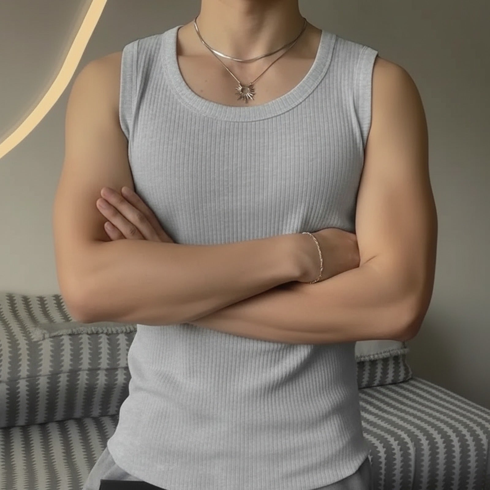 Regata Leon™ em Malha Premium com Modelagem Canelada Anatômica