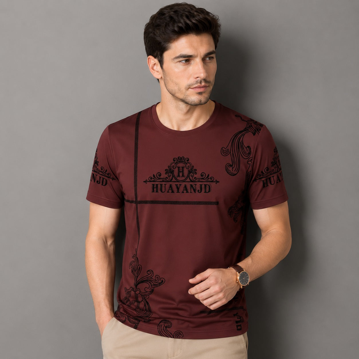 Camiseta Vittore™ com Gola Redonda e Estampa Contemporânea / Ideal para um visual moderno em qualquer ocasião