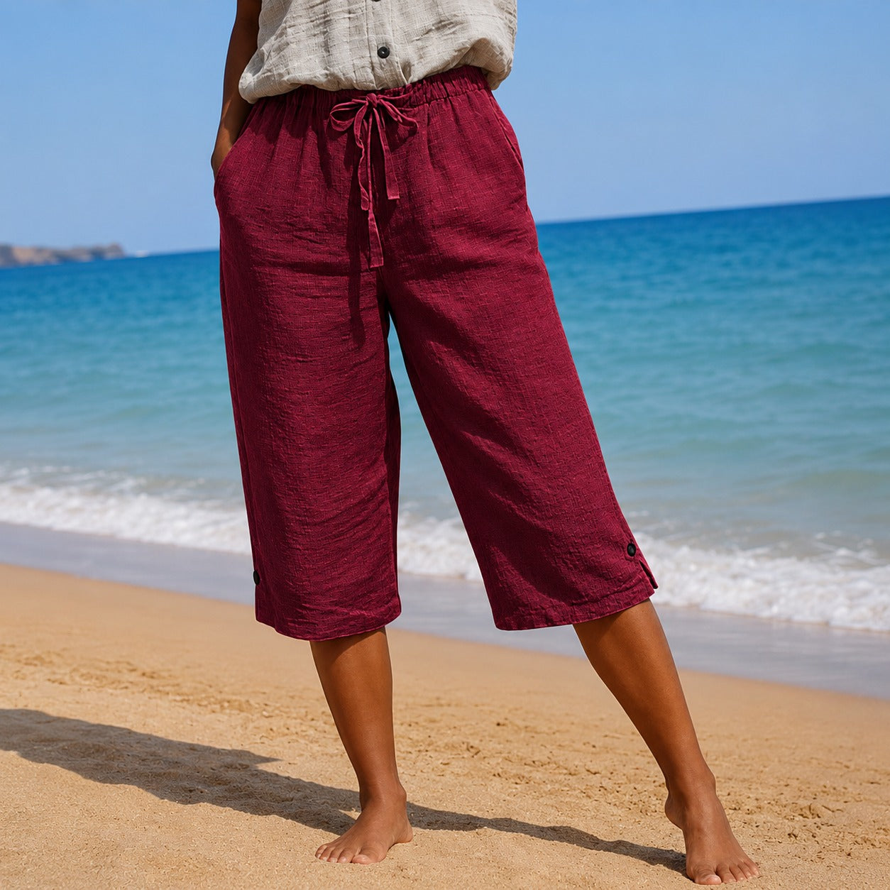 Calça Pantacourt Samara™ com Cós Ajustável, Bolsos Laterais e Barra com Botão / Versátil Para Viagens e Passeios