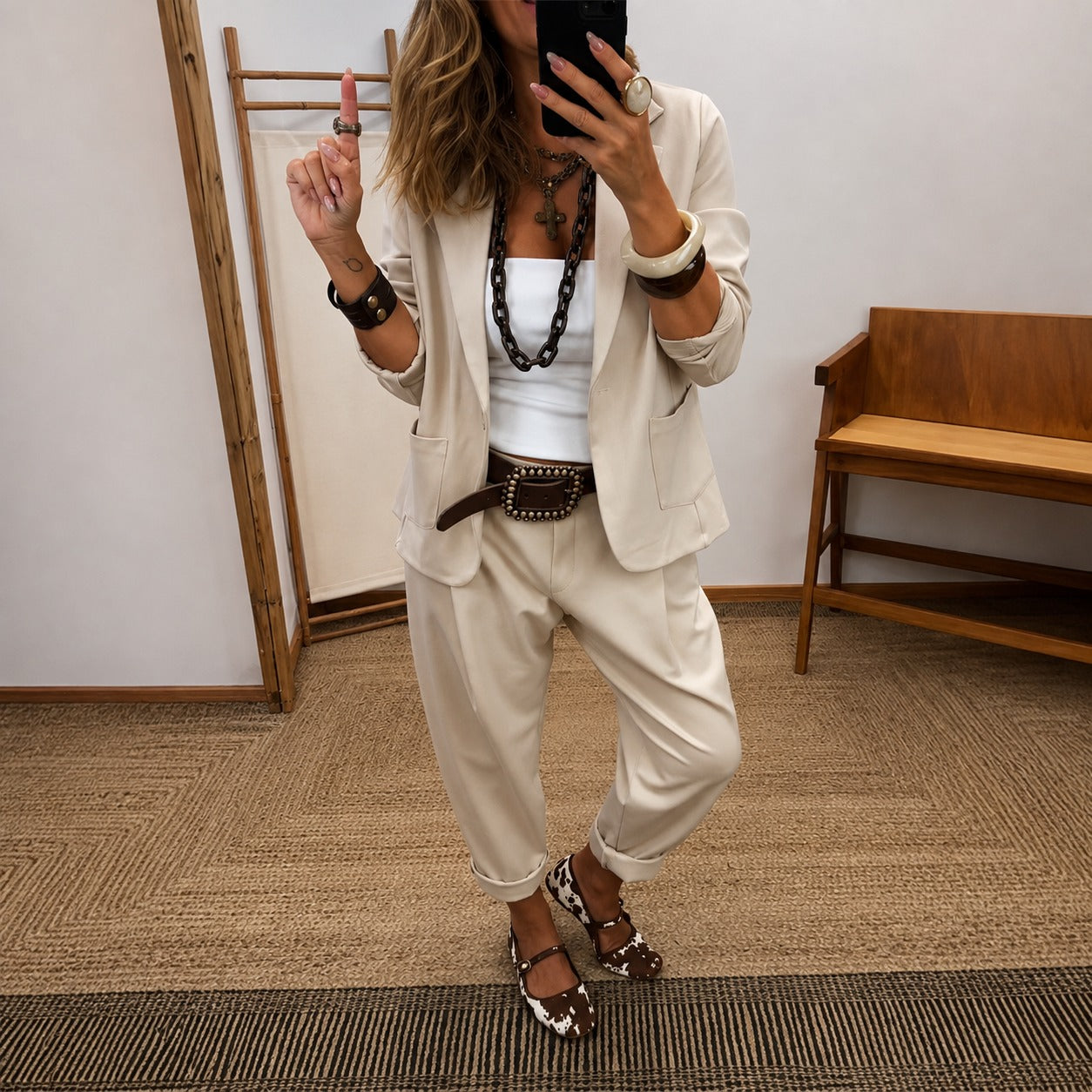 Conjunto Verenza™ com Blazer Estruturado e Calça de Modelagem Ampla / Sofisticação Que Acompanha Sua Rotina.