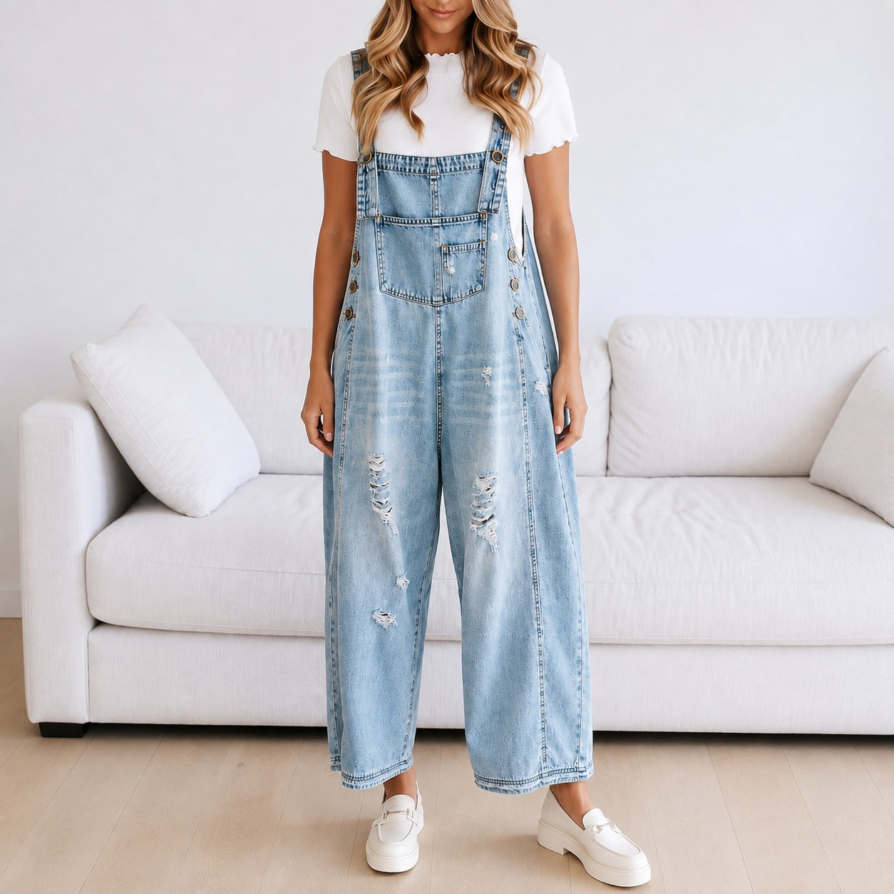 Macacão Janiele™ com Denim Vintage e Corte Amplo / Um Visual Que Nunca Sai de Moda