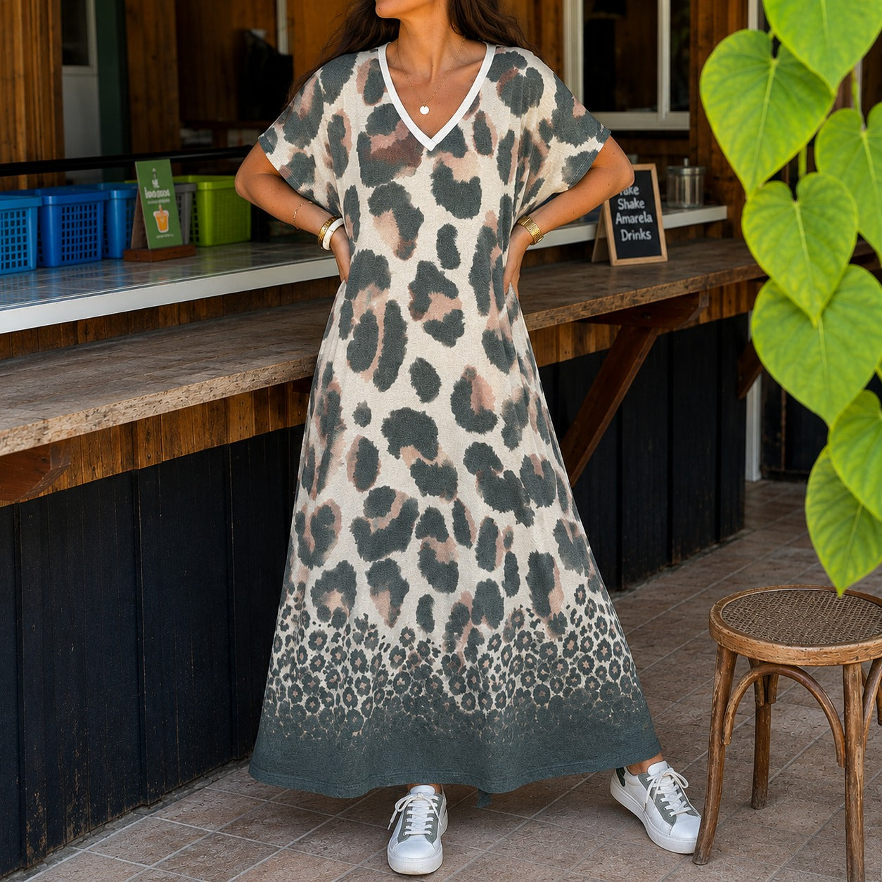 Vestido Monique™ com Estampa Animal Print e Caimento Amplo / Presença Marcante com Leveza no Vestir