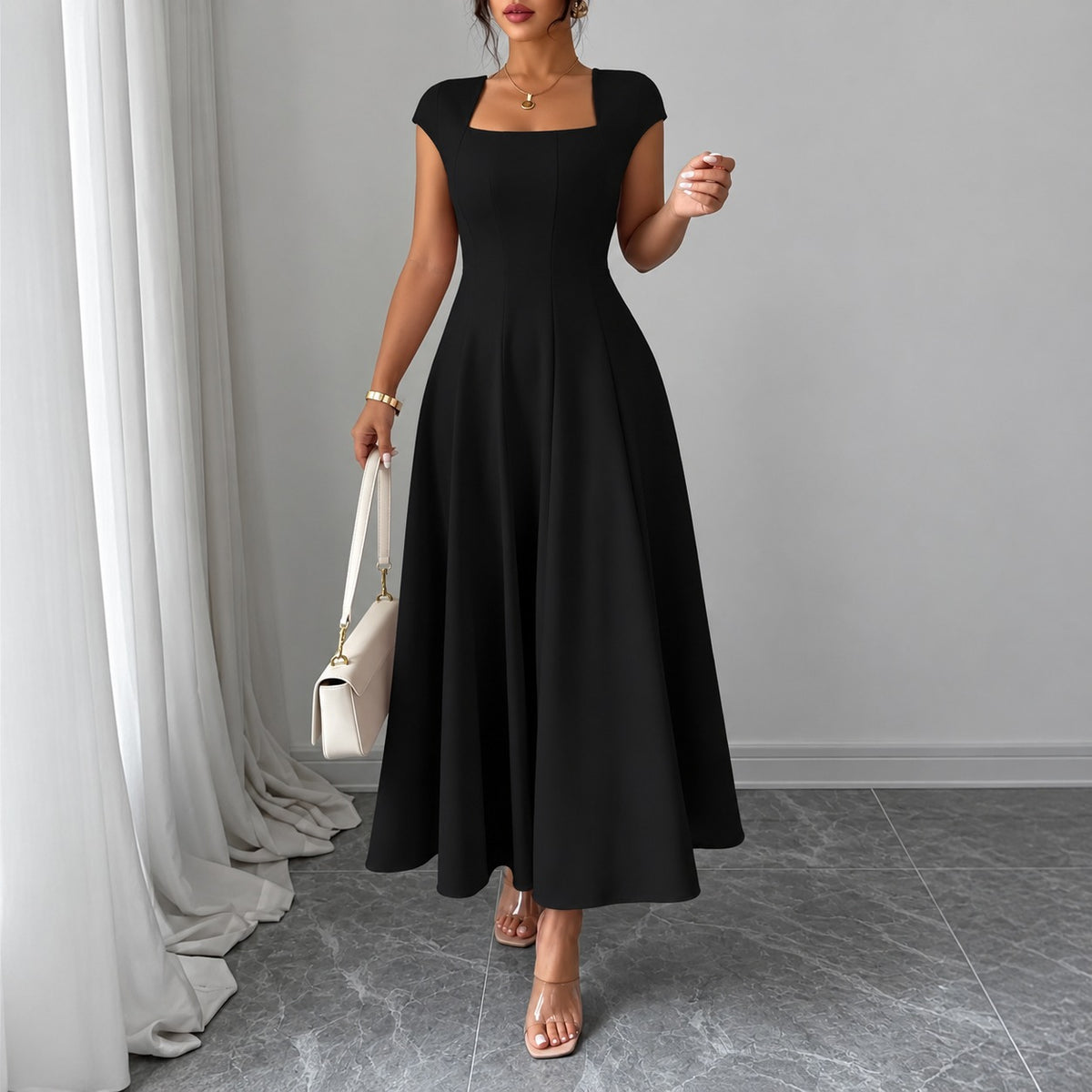 Vestido Eloara™ com Decote Quadrado e Saia Evasê / Uma Silhueta Clássica que Valoriza as Proporções