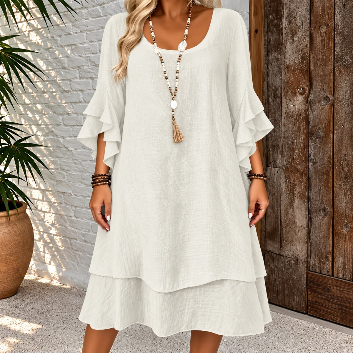 Vestido Pienza™ com Mangas em Babados e Barra em Camadas / Movimento Suave que Reforça a Leveza do Visual.