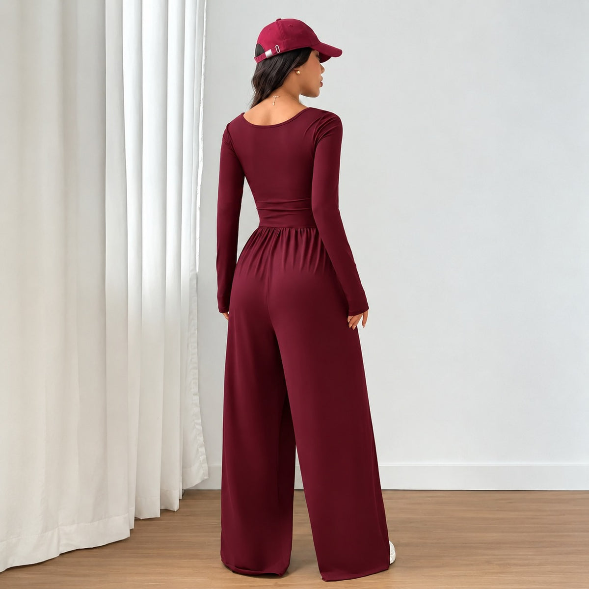 Macacão Serena™ com Modelagem Pantalona, Mangas Longas e Cintura Marcada