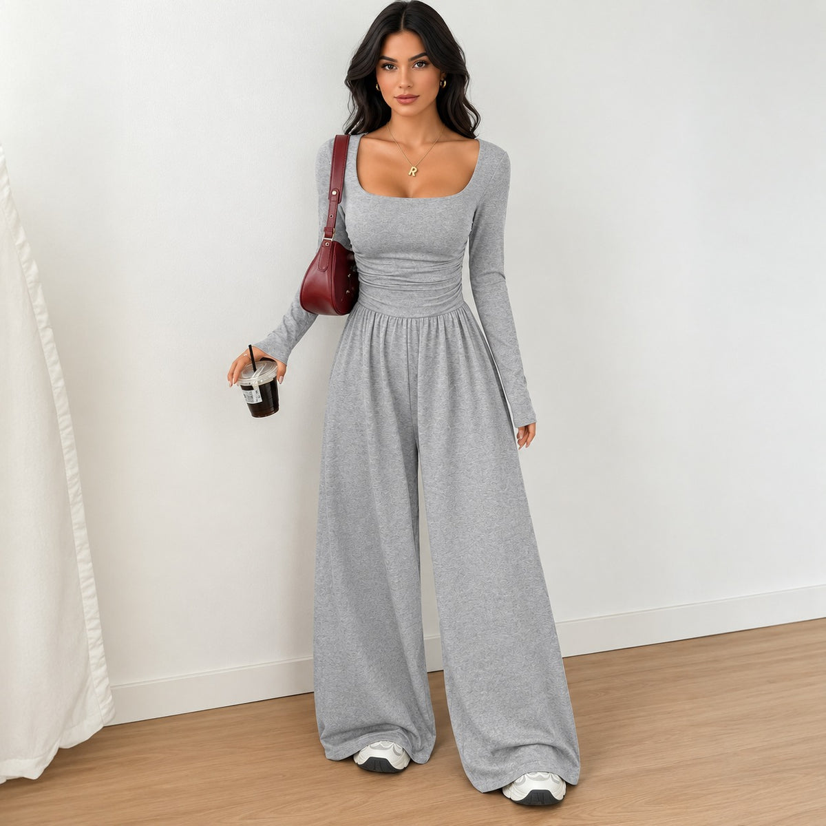 Macacão Serena™ com Modelagem Pantalona, Mangas Longas e Cintura Marcada