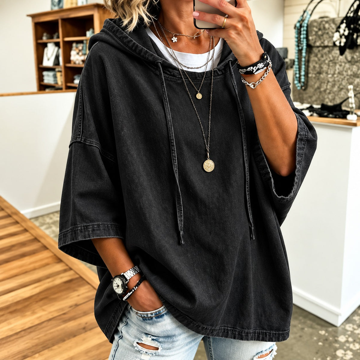 Blusa Cecília™ Jeans com Capuz, Mangas 3/4 Amplas e Modelagem Oversized