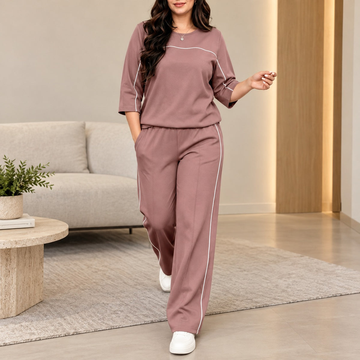Conjunto Carina™ com Blusa de Vivos Contrastantes e Calça Pantalona / Um Toque Esportivo em Uma Composição Elegante