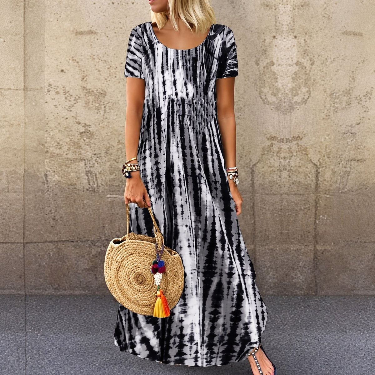 Vestido Talissa™ com Estampa Tie-Dye, Modelagem Ampla e Comprimento Longo / O Charme Boho em Uma Produção Cheia de Personalidade