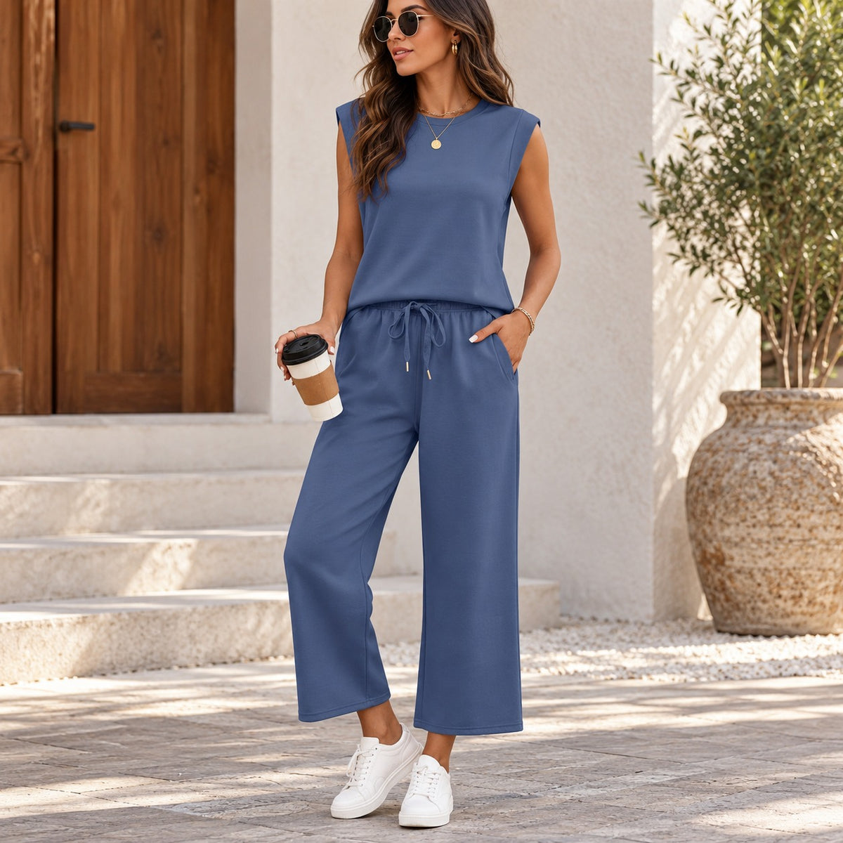Conjunto Danika™ com Blusa Sem Mangas e Calça Pantalona com Cordão Ajustável