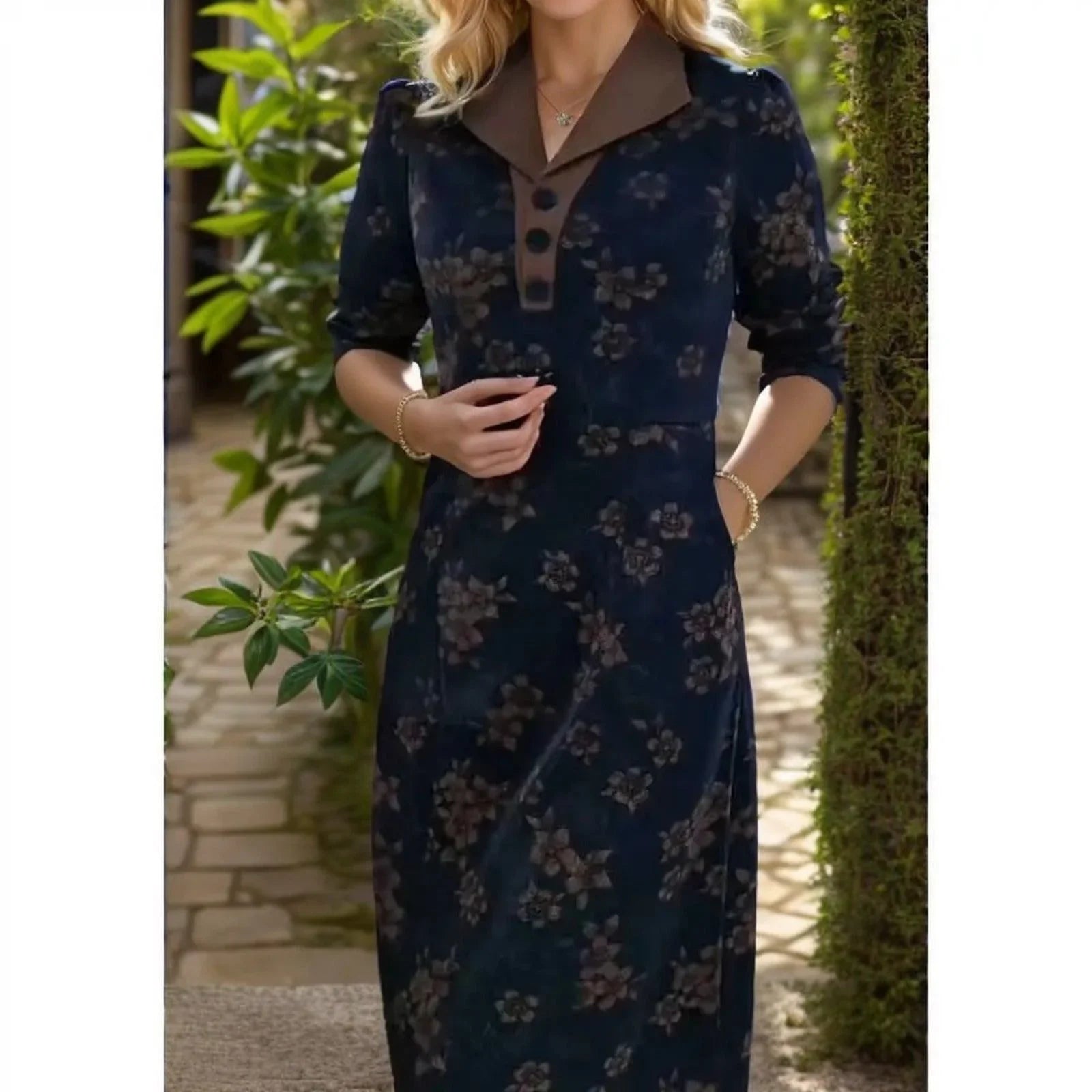 Vestido Elara Flores da Babilônia™ / A Elegância Atemporal do Chiffon com Toques Florais - ModernLar