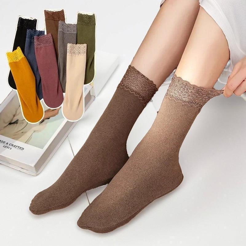 Kit com 10 Pares de Meias Copenhaguen™ / Toque Macio e Acabamento Glamouroso em Renda!