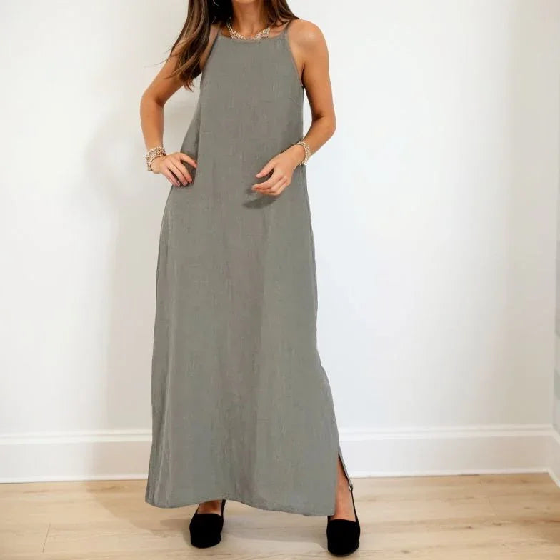 Vestido Thayssa™ em Algodão Leve com Alças Finas / Elegância e Frescor Para Dias Inesquecíveis!