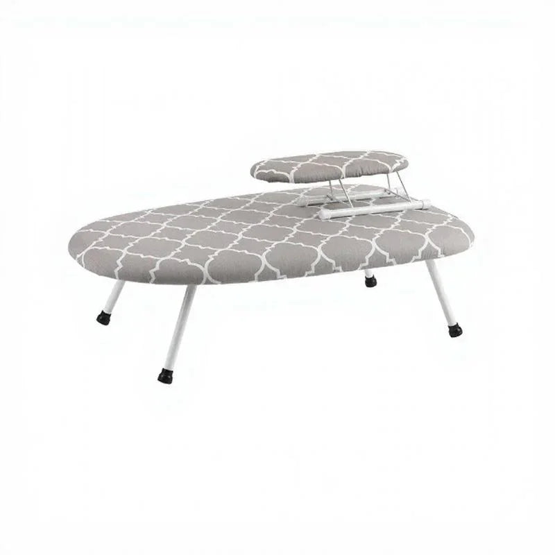 Mini Tábua de Passar Dobrável Modern Lar™ / Praticidade e Compactação para Espaços Pequenos!