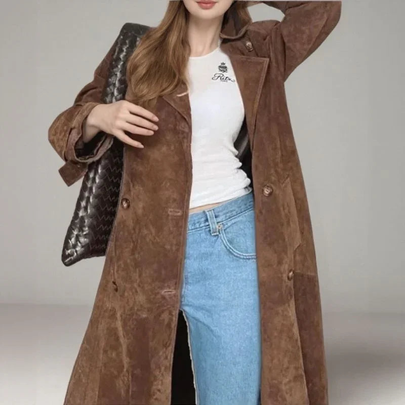 Casaco Giulia™ com Tecido Suede e Design Europeu Envolva-se em Estil