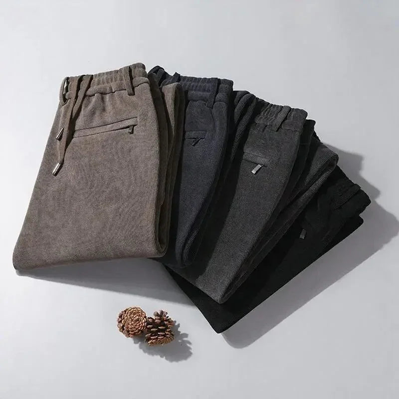 Calça Winston™ em Veludo Cotelê com Cintura Elástica / Um Esporte Fino Versátil com Conforto Térmico e Liberdade!