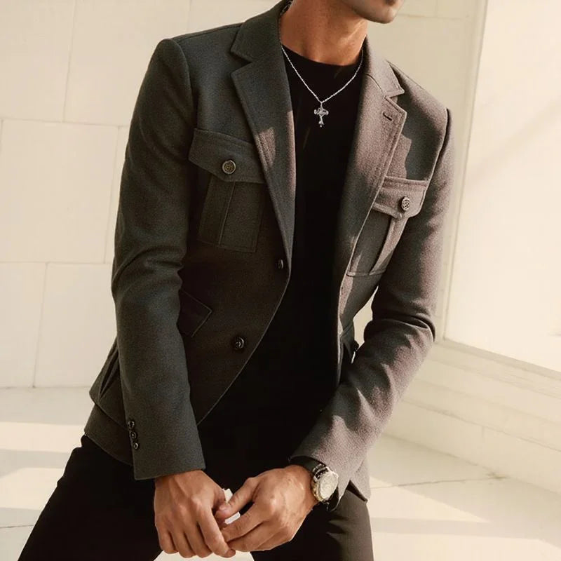 Blazer Casual Lauritz™ com Tecido Estruturado Premium / O Luxo Silencioso da Alfaiataria Italiana!